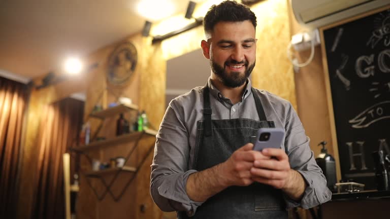 Online barber booking — clients choose and book